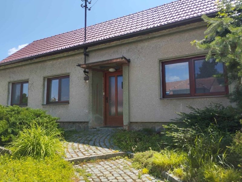 Výměna starých oken za nová eurookna v Rašovicích